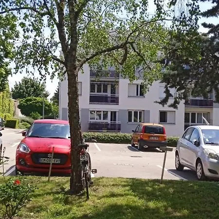 Апартаменты Le Phenix A Internet Debit & Parking Дижон