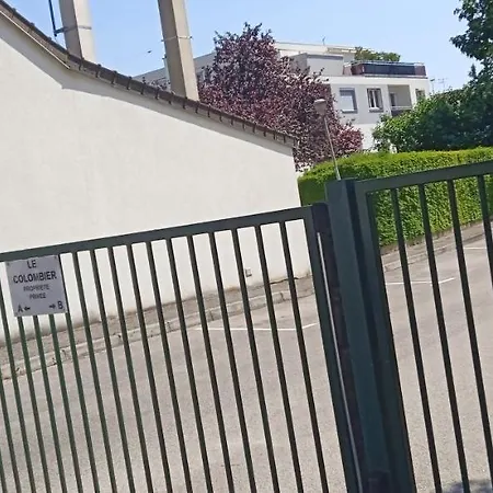 Le Phenix à Internet Débit&parking Appartamento *