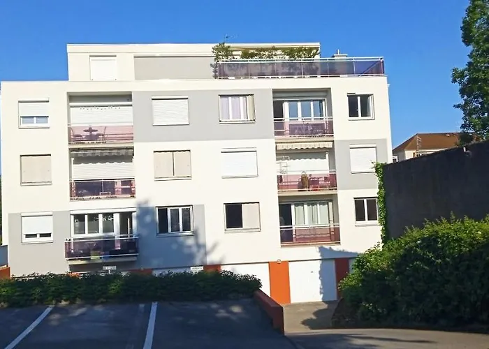 Le Phenix A Internet Debit & Parking * Dijon