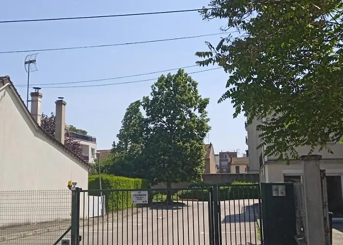 Le Phenix A Internet Debit & Parking * ディジョン